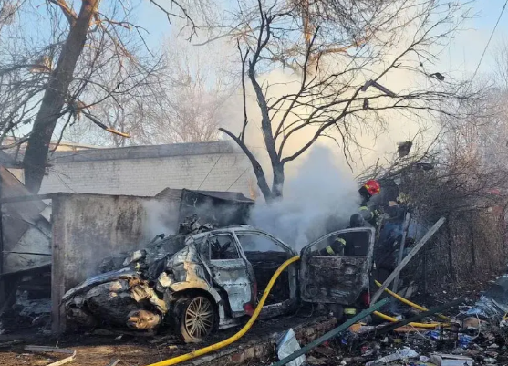 想停火了
    对乌克兰的军事援助现在已经迟滞，美乌白宫谈判破裂，欧盟口惠而实