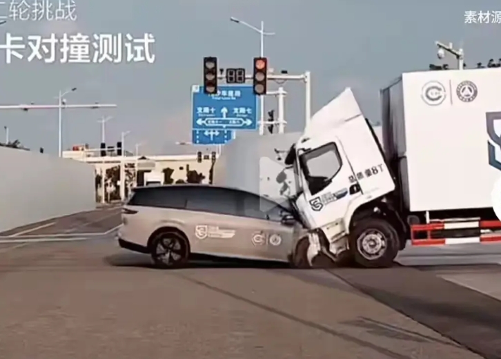 有的新车，上市即巅峰，比如小米SU7。
也有的新车，上市即翻车，比如理想i8。