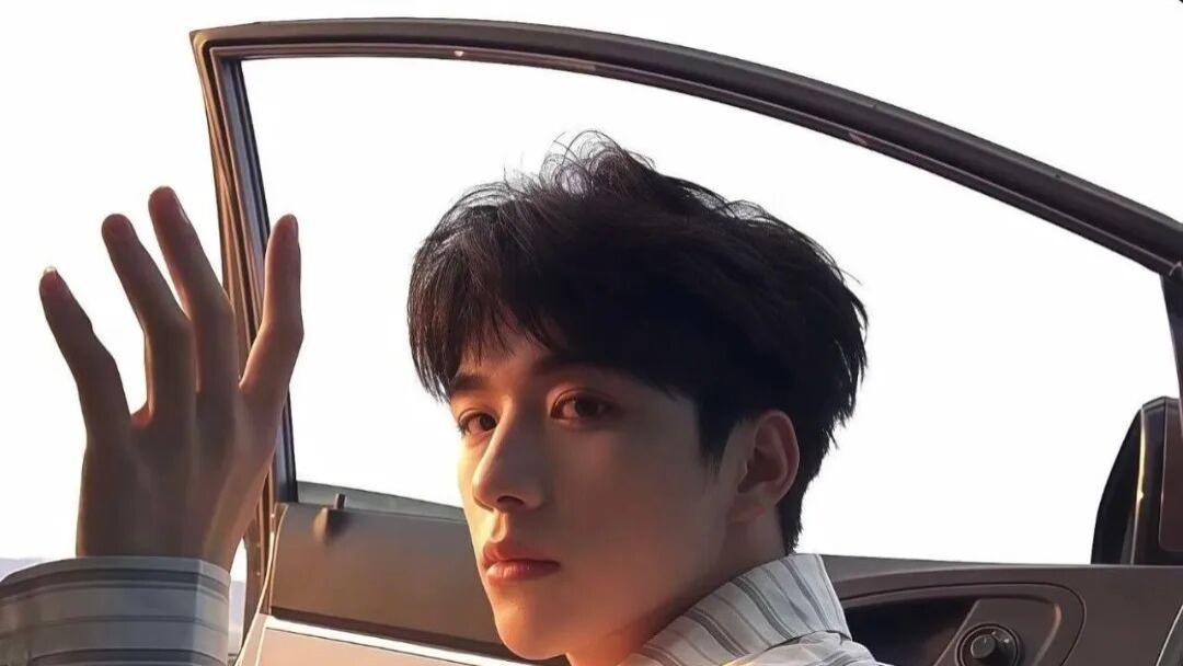 2026男士精华水“天花板”对决！览邦/迪奥/SK-II这三款凭真实力火出圈，抗皱控油值拉满