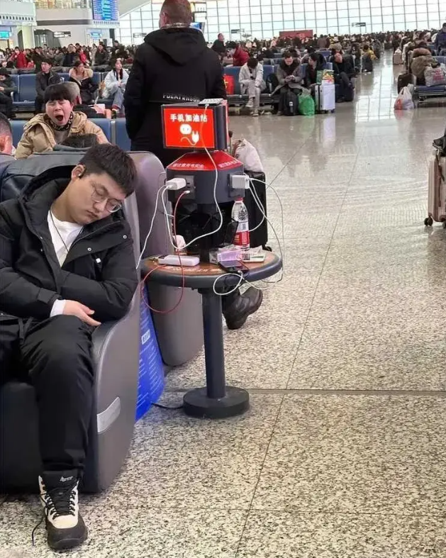现在的治安环境是真好啊。
