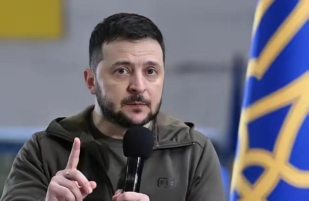 泽连斯基有可能成为过去十年，乃至将来十年，对咱们中国贡献最多的一个外国领导人，别