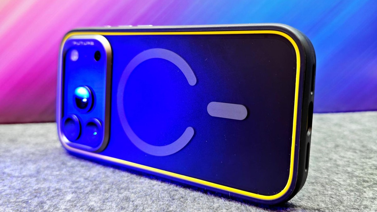 奥海非牛顿流体P4U黑科技手机壳，脆皮iPhone 17Pro的好伴侣