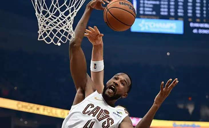 北京时间3月31日，NBA常规赛继续进行，骑士主场迎战快船。尽管伦纳德缺阵，但骑