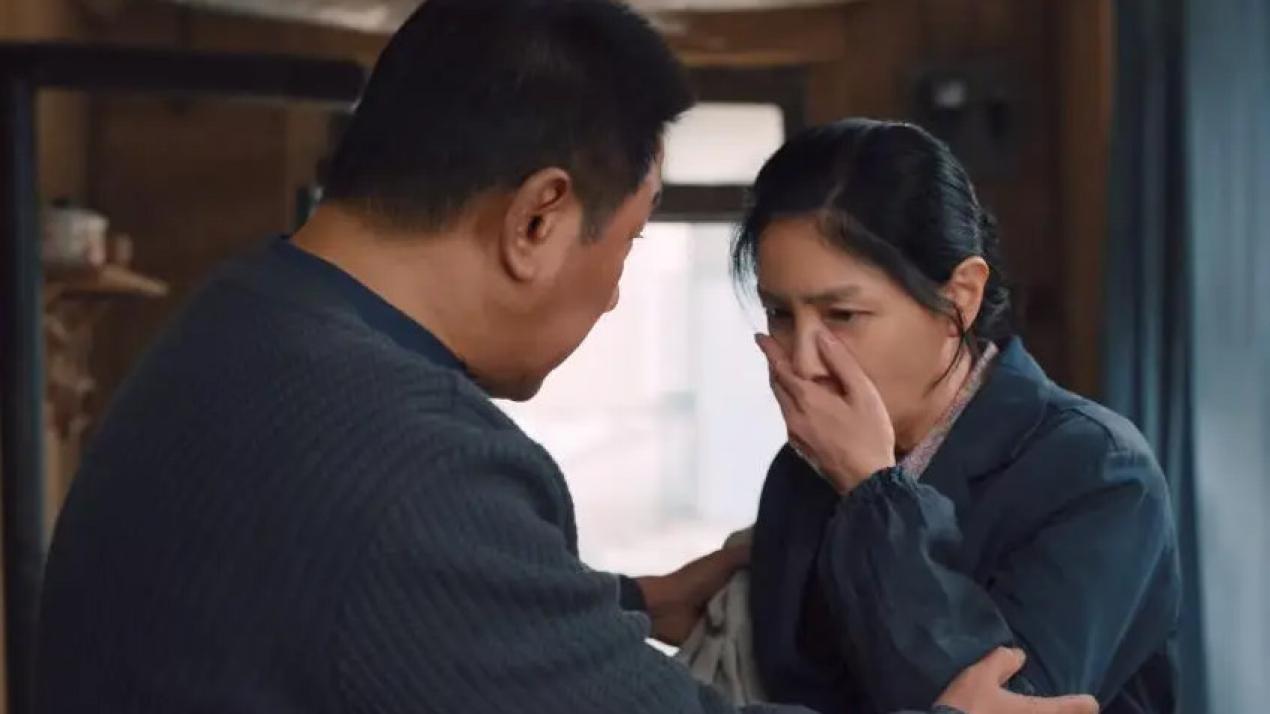 《南来北往》：当生活开起了过山车，这家人如何乘风破浪？