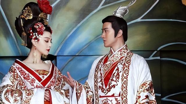 看看武则天的谋略段位，王皇后输的一点也不冤，女皇手段让人叹服