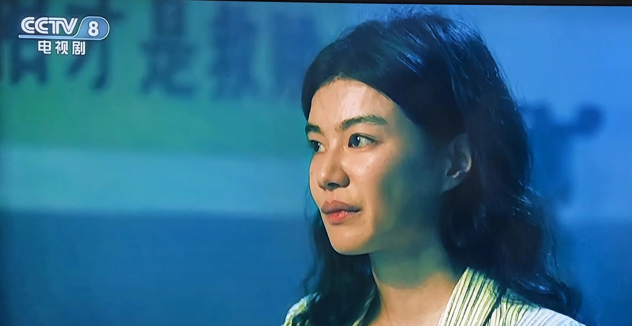 《扫毒风暴》，一代制毒大王卢少骅之所以屡屡逃脱公安的抓捕，是因为他没有软肋。
吴