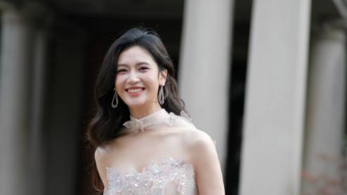 黄思瑞的这一组妆造，感觉如何？