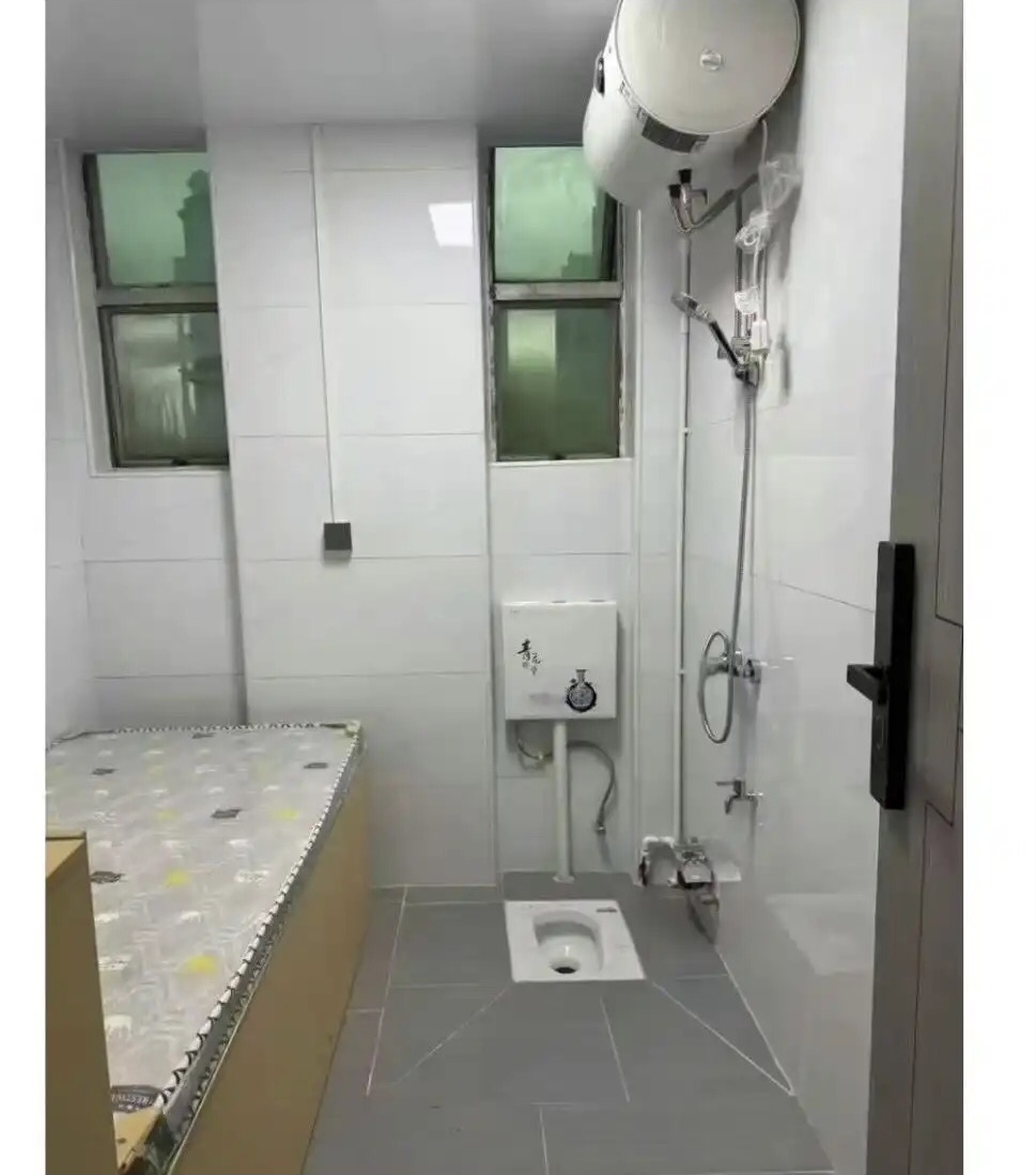 这么离谱的出租屋，给谁住啊