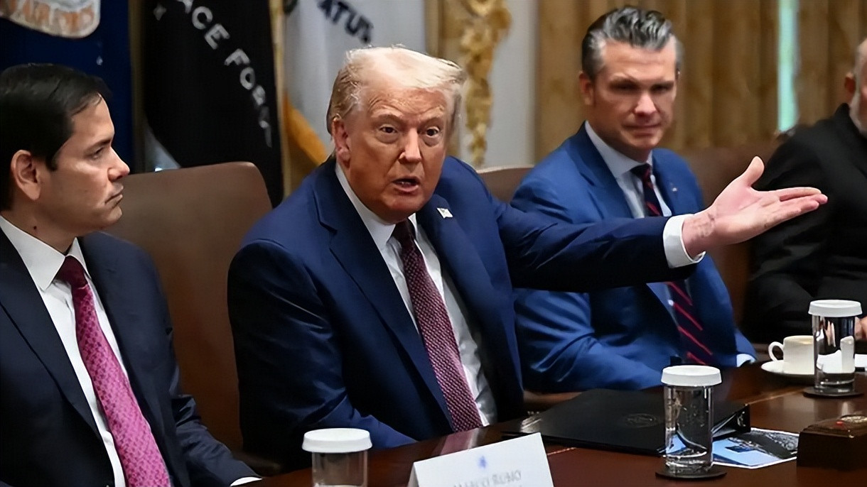 特朗普宣布三个新目标，对中国却罕见示弱：他们有对付美国的手段