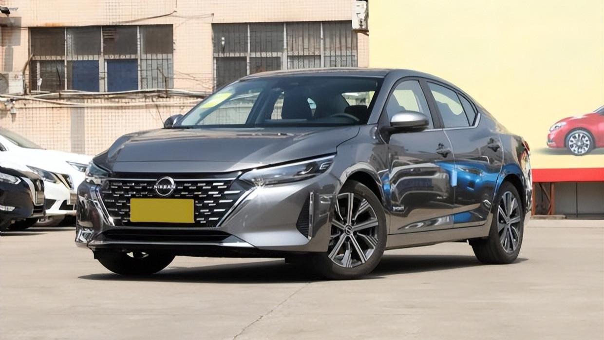 11月紧凑型轿车销量榜：“老将”轩逸重夺冠军，新能源前十占五席