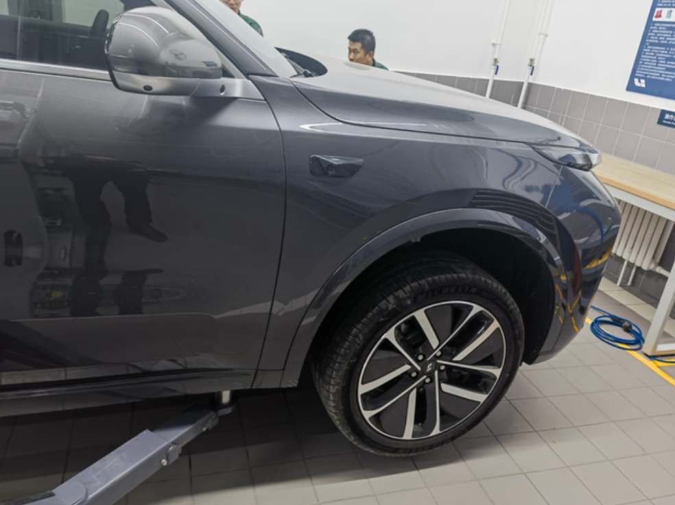 车主亲测，理想L系列的优秀和不完善之处

1、亏电时动力下降，说实话日常感觉不明