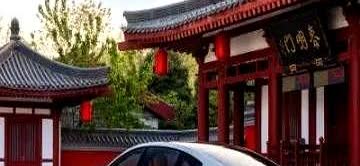 据说业界内有高人预言，两年以后汽车销售发展趋势是这样：

1、到了今明两年，
