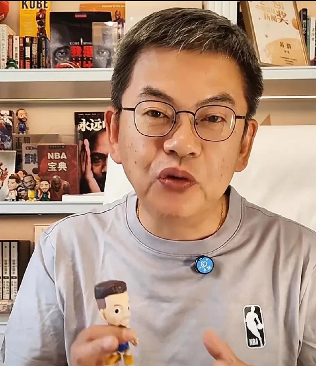 你觉得呢？苏群谈火箭不敌勇士：

“今天火箭队的防守和篮板不错，把勇士队的得分限