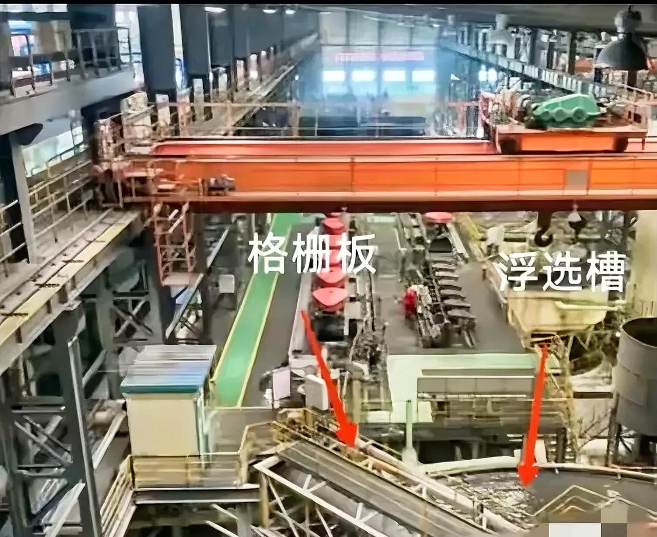 真的要被内蒙这矿厂整无语了！
虽然每平能承受800公斤重量，但不能点受力，容易变