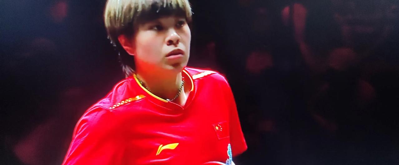 乒乓球中国大满贯女单比赛，王艺迪对阵印度选手斯利嘉.阿库拉。
      印度选