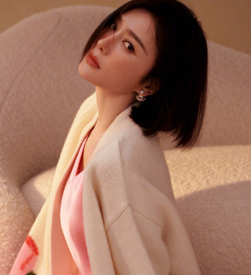 真的很受不了这一组啊救命，太钓了姐姐