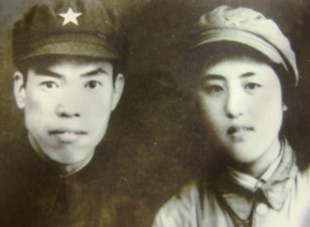 1985年梁兴初病逝后，任桂兰向组织提出唯一请求，中央批示：同意

主要信源：（