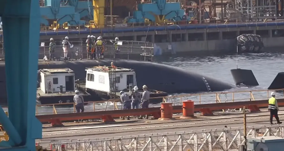 欧洲这帮人该意识到要去哪访问了吧，整个颠倒，如果从马克龙开始先来我大秦，绝对是双