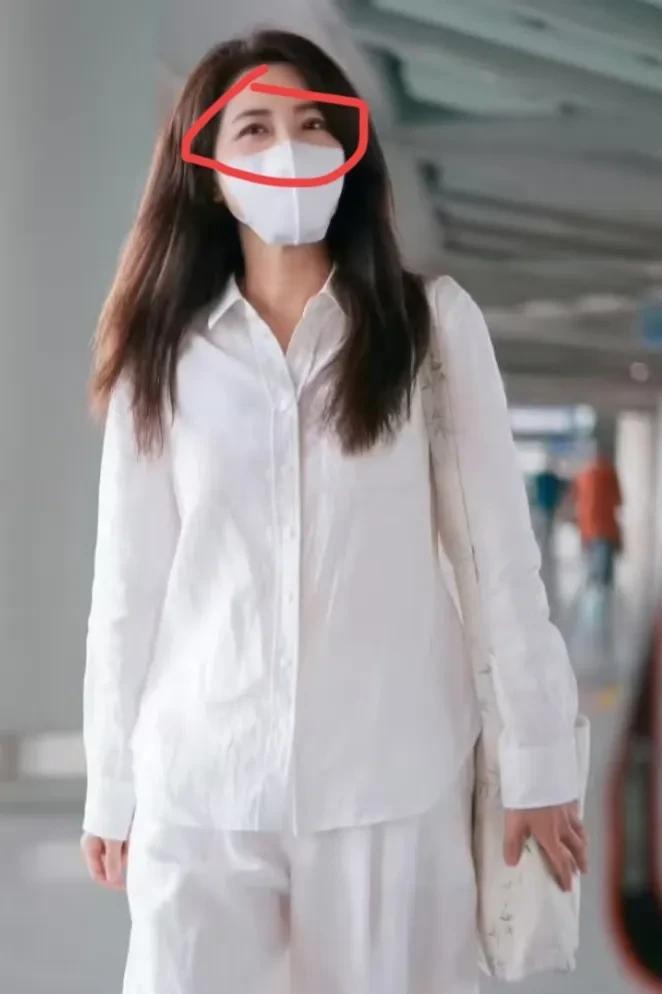 这应该是曾黎演技最好的一次了吧
曾黎现在已经48岁了，但在娱乐圈还得不瘟不火的，