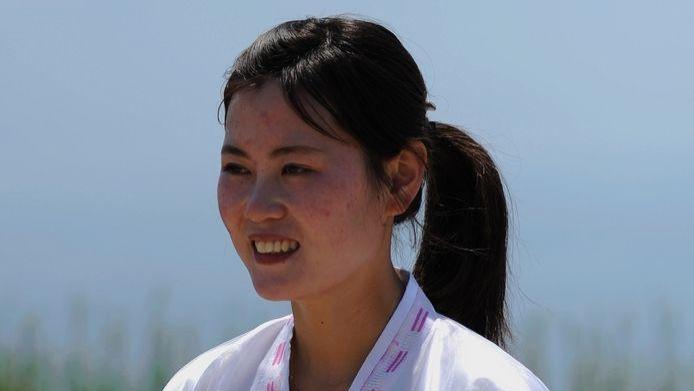朝鲜姑娘远嫁中国两年，回家探亲竟判若两人，究竟发生了什么？