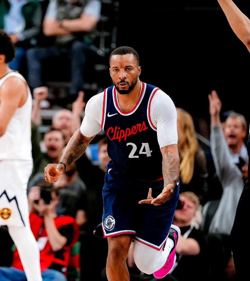 5月4日，NBA曝出的3大事实，快船该重建了！
莱昂纳德，登场33分钟，拿22分