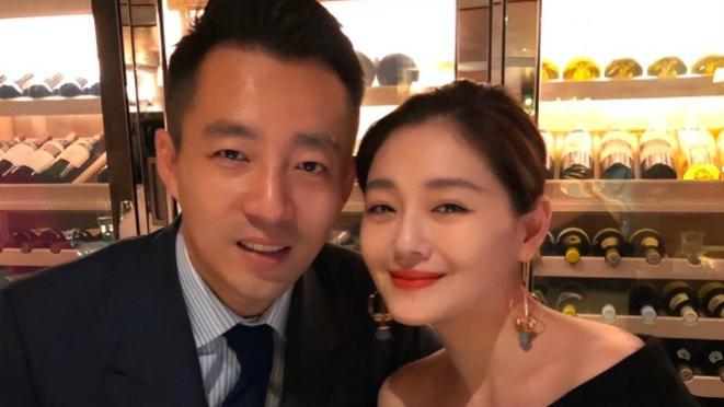 大 S 背后的家庭风云：繁华背后的心酸与争议