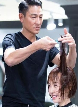 刘德华坦言无真朋友，娱乐圈友情成泡影

刘德华在节目中被鲁豫问及是否有交心的真朋