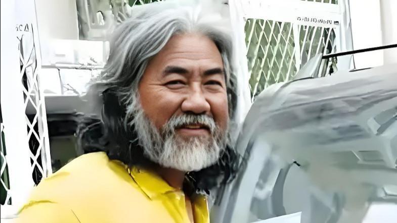 张纪中澄清交通纠纷事件：系轻微刮蹭 网络传言严重失实