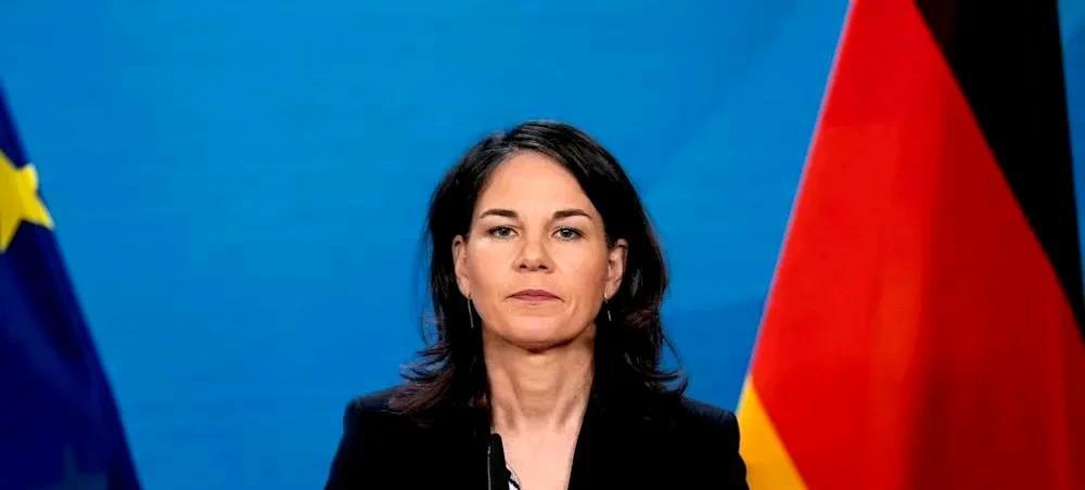 德国外长贝尓伯克表示，美国与俄罗斯针对俄乌冲突的谈判已经陷入了僵局！她强调，在这