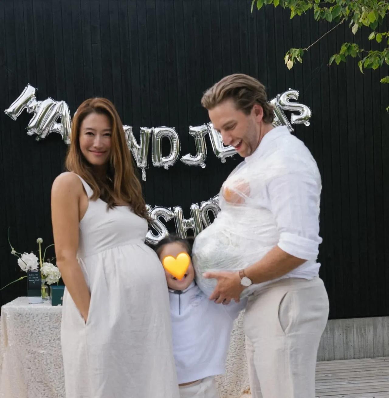 【独家】42岁谢婷婷豪华迎婴派对曝光！粉色主题梦幻如童话，闺蜜团齐送祝福
哥哥谢
