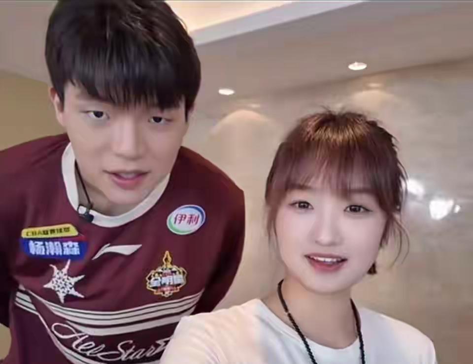 速度慢，可以练。不积极，那就毁！
打完湖人，开拓者新任主教练有个发言，评价了杨瀚