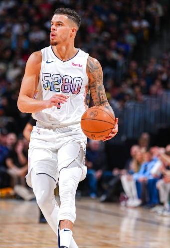 小波特没有把握住百年一遇的良机
双核球队凭空少一个核心，队内急需二当家和得分点，