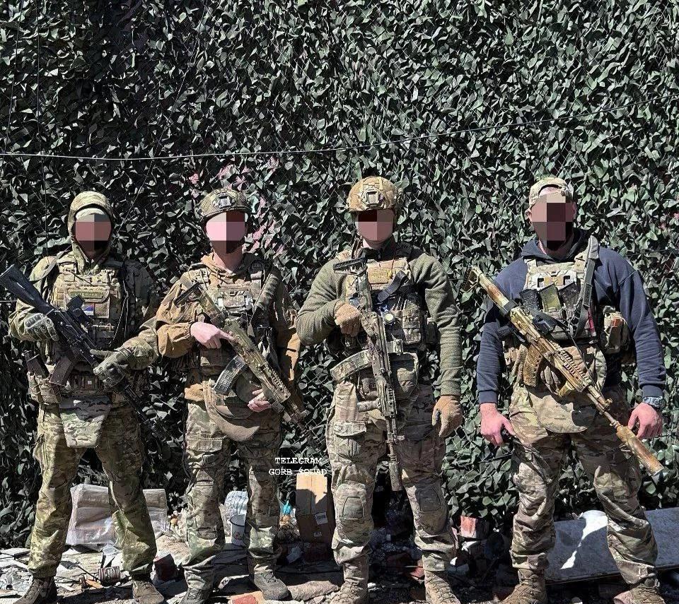 特别军事行动区，俄军士兵组图。
有陆特和空降兵。