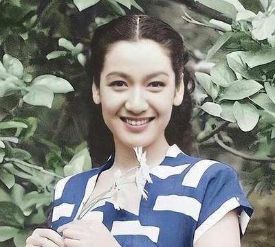 [太阳]1945年，日本宣布投降，天皇为了保命，竟想了个歪点子：向麦克阿瑟献上日
