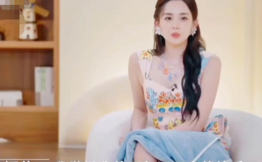 古力娜扎前两年不太能接受姐弟恋，现在是可以接受的，古力娜扎：“我觉得我前两年还不