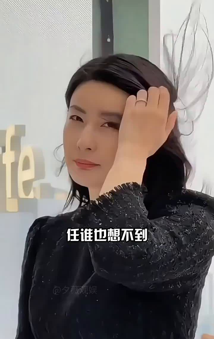 任谁也想不到，巴黎奥运会这一夜，郭晶晶就给豪门贵妇上了一课。
2024年巴黎奥