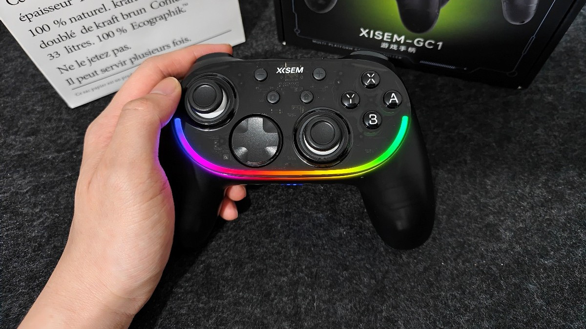 西圣GC1游戏手柄：旗舰级操控感，解锁全平台游戏自由