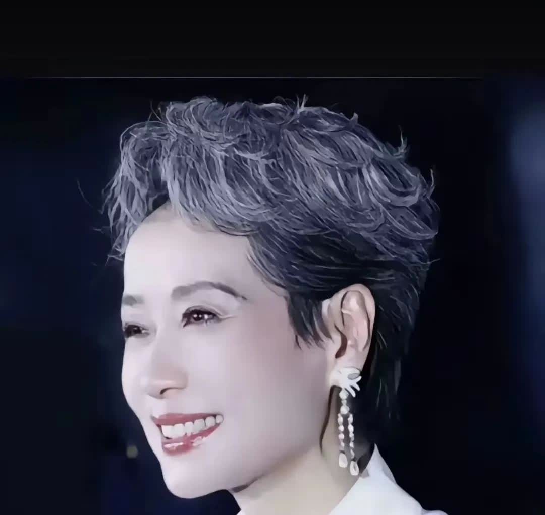 为什么今年最忙的是许仙？

许仙叶童今年真是超级忙，不仅各种活动邀约不断，而