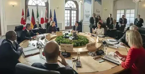 七国集团3月14日召开会议，对俄罗斯言辞缓和，却对我们中国态度强硬。似乎总觉得中