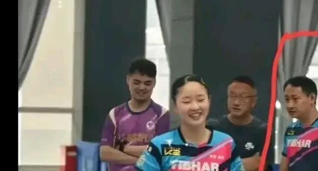 张本美和已经到四川了，她爸张本宇全程跟着，可谁能想到，张本宇回了自己老家，反倒没
