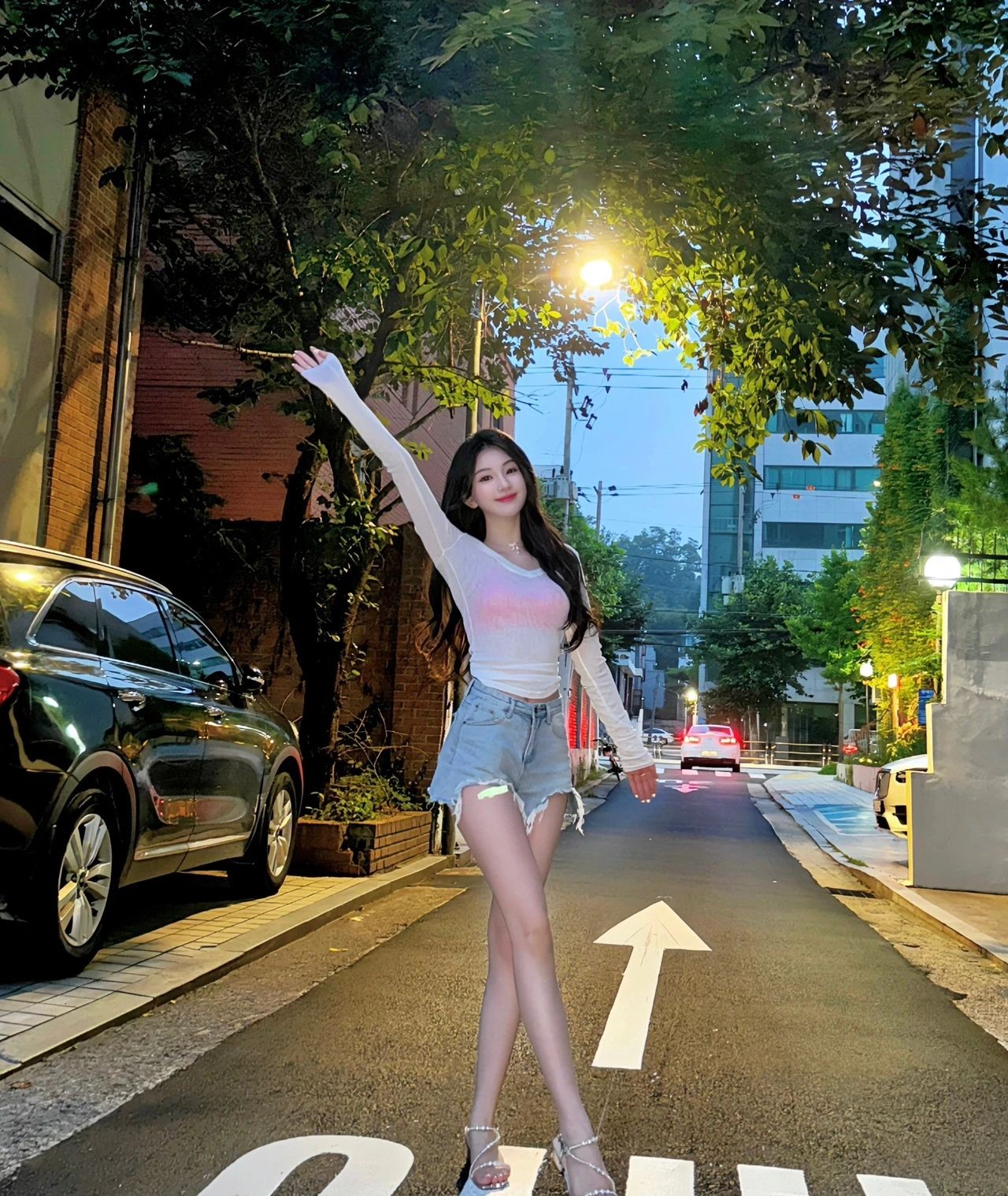 心动女神：魏欣怡-1998年出生，射手座，身高1米72。毕业于上海体育学院播音系