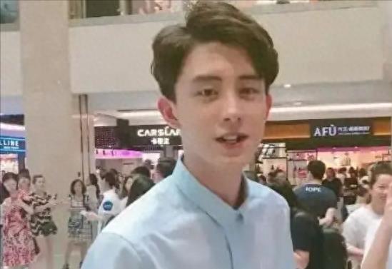 这一次，娱乐圈的“捧高踩低”，在29岁敖瑞鹏身上体现得淋漓尽