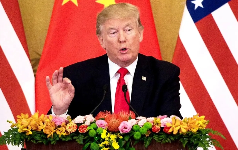 哦豁！人过留名，雁过留声！

在美国，能当两届总统也算是出息了，这不，特朗普要开