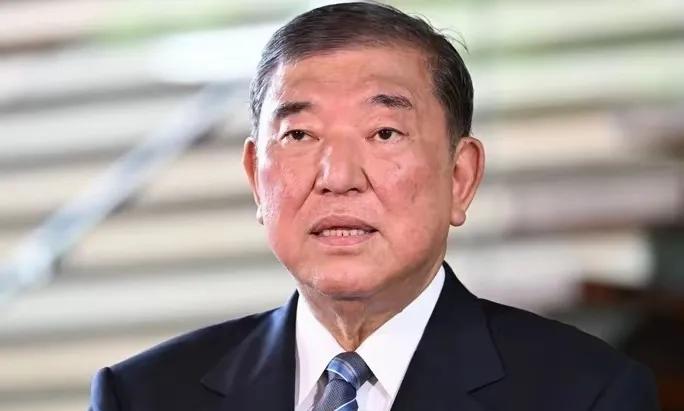 谁是压垮石破茂的最后一根稻草？就在美国和日本宣布双方达成贸易协议的消息后 ，日本