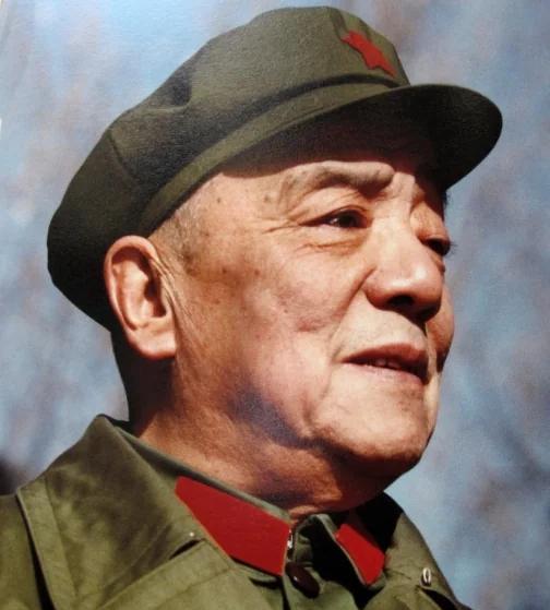 1987年，时任军委副主席的杨尚昆访问法国，谁知他的专机竟被法国人暴力拆解，铅封