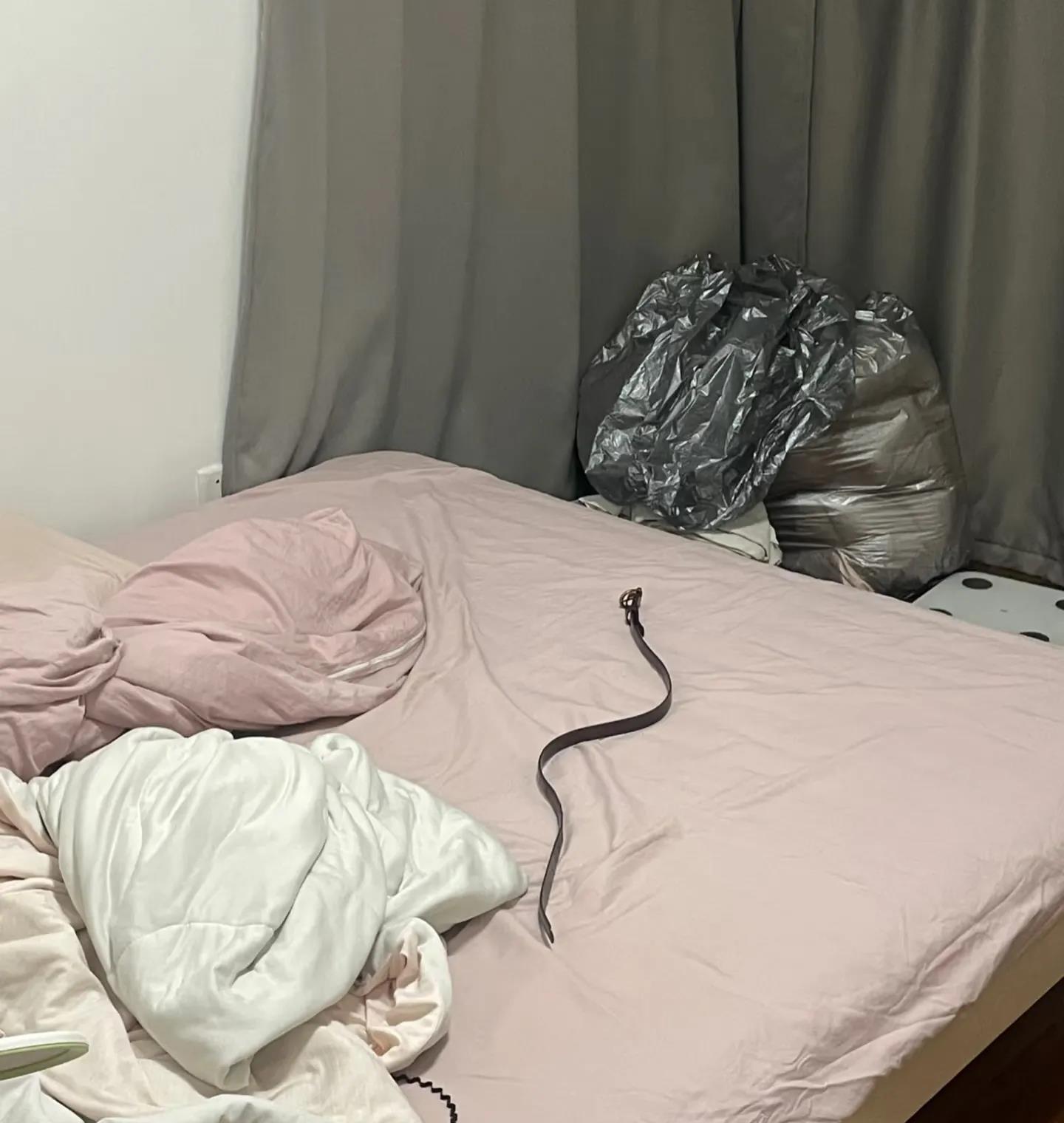 推开门的一瞬间