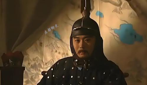 雍正十年，岳钟琪被捕入狱并于两年后被判斩监候，他原先的三等公也被雍正帝一撸到底。