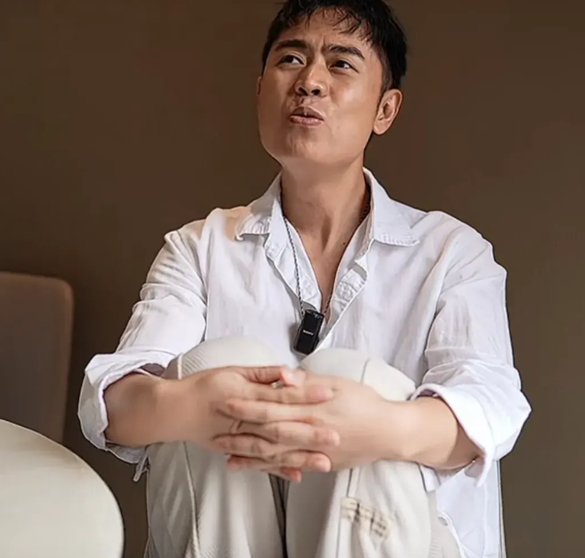 九月七号马健涛要开个人演唱会了，目前对他开个人演唱会媒体和网络上争议不少…
有些