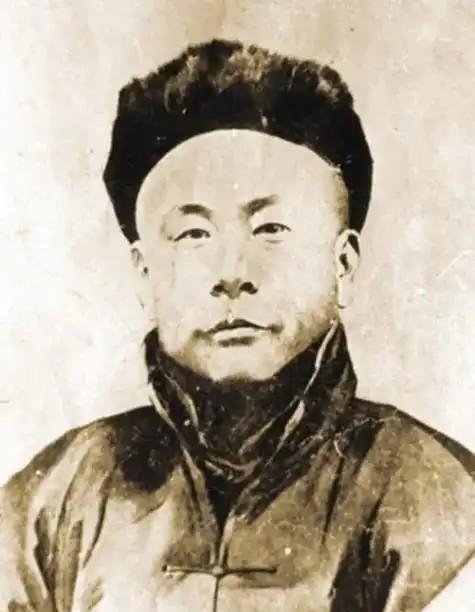 1989年，天津市决定对霍元甲大侠的坟墓，进行迁坟，不想，这一次迁坟，竟揭开了霍