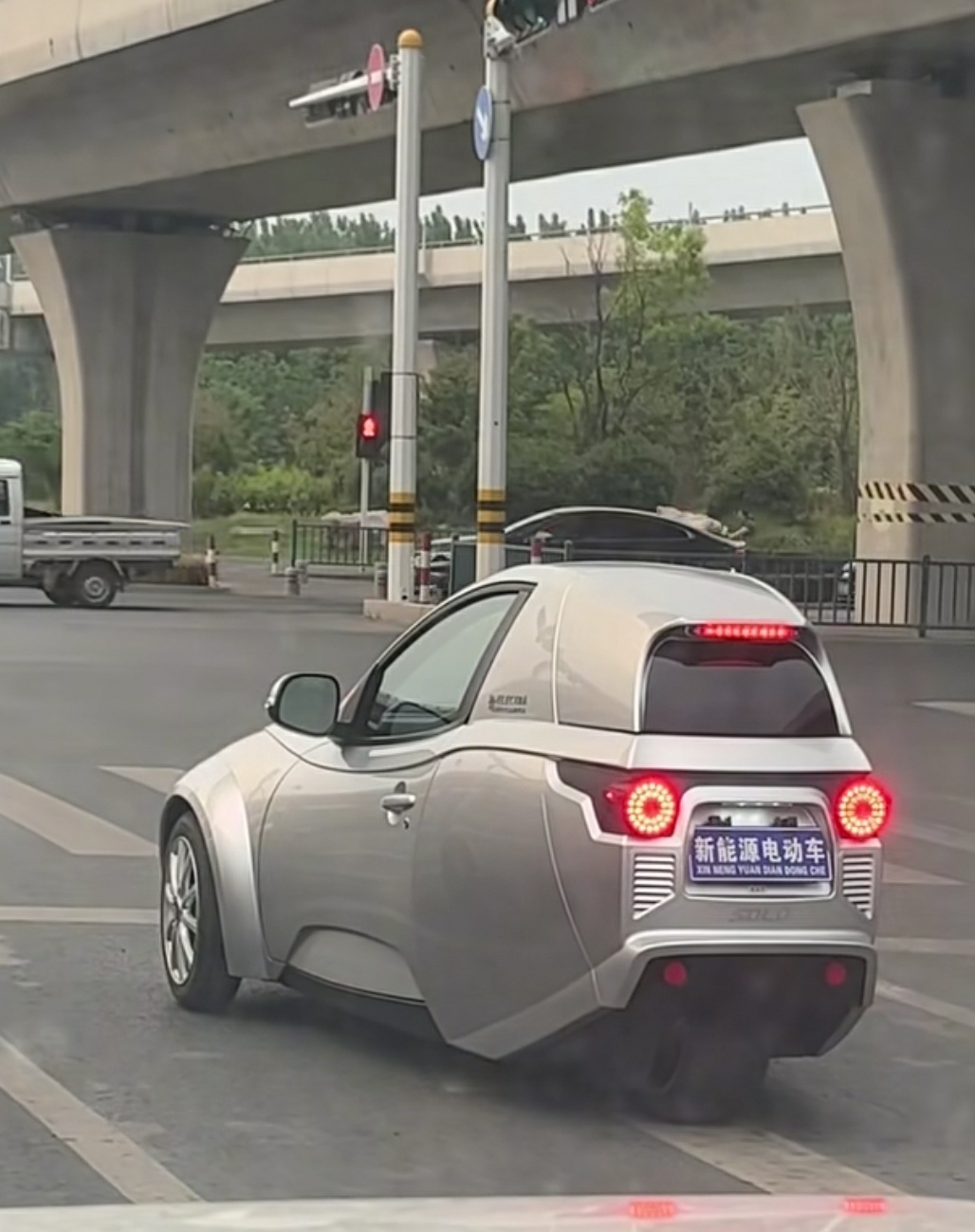 这是什么车。